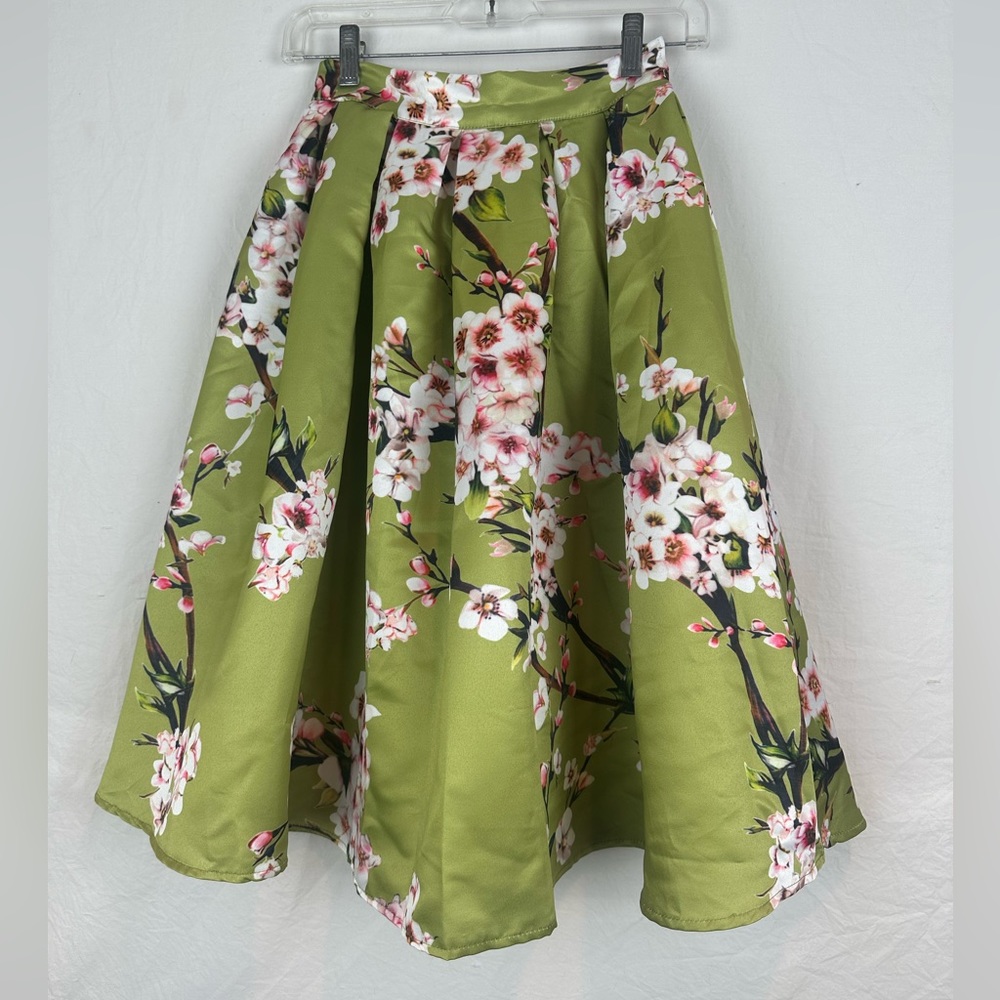 Honey Mi Honey Green Floral Skirt (estimated size extra small)